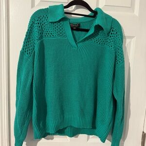 Joseph A Teal V-Neck Sweater with Crochet Accents and collar